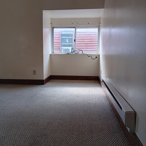 Building Photo - 2214 Auburn Ave