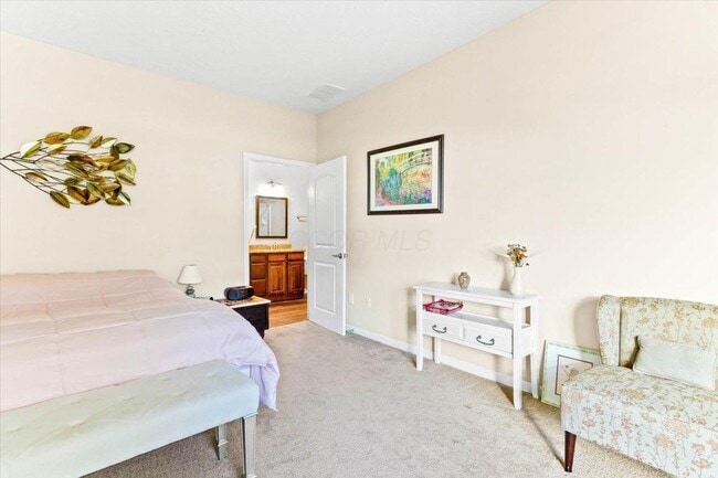 Building Photo - 224 Lake Cove Dr