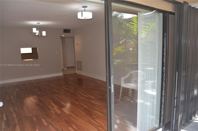 Building Photo - 8851 N New River Canal Rd