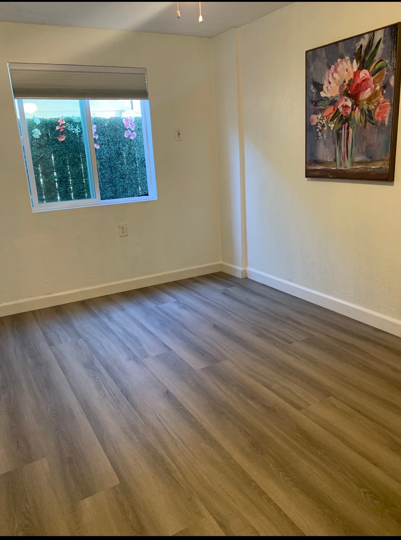 Building Photo - 413 N Macneil St