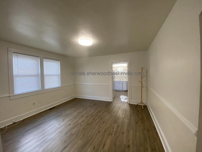 Building Photo - 504 E Atlantic St