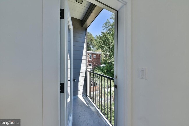 Building Photo - 3680 Indian Queen Ln