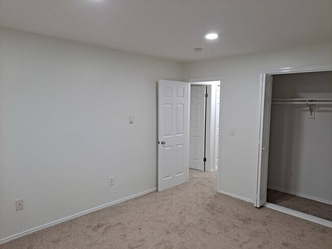 Building Photo - 101 South St