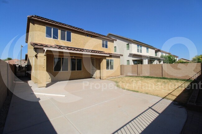 Building Photo - 13153 W Lariat Ln