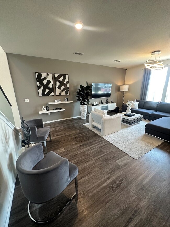 Building Photo - 5730 Pampus Prairie Rd