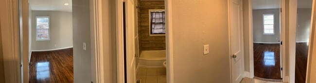 Building Photo - 45 Lakeside Dr