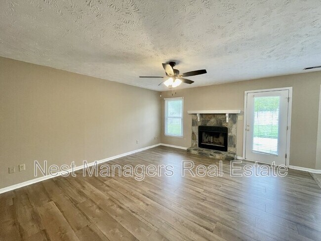 Building Photo - 103 Peregrine Pl