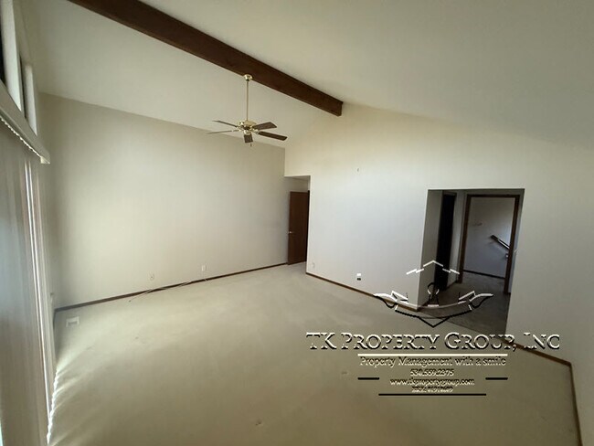 Building Photo - 17574 Patricia Way