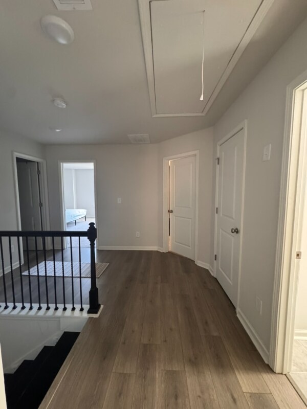 Building Photo - 2945 Cottage Ln