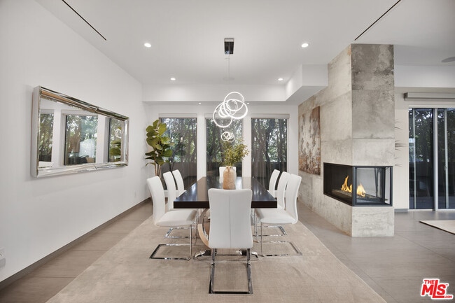 Building Photo - 6379 Colgate Ave