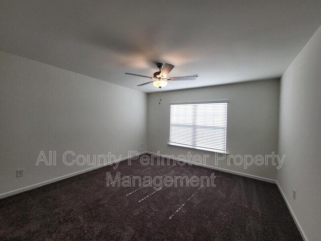 Building Photo - 52 Berry Dr