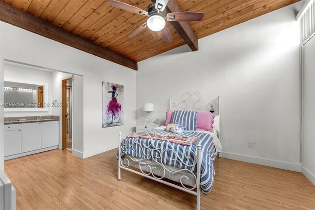 Building Photo - 7825 SW 103rd Pl