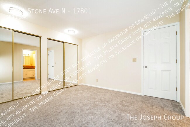 Building Photo - 17801 Stone Ave N