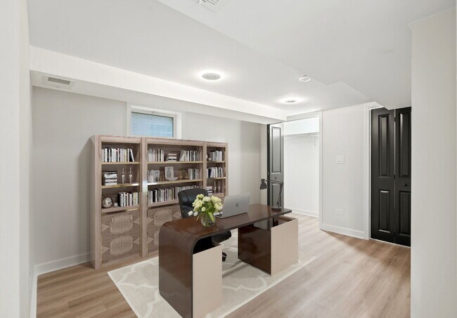 Building Photo - 6444 28th Pl