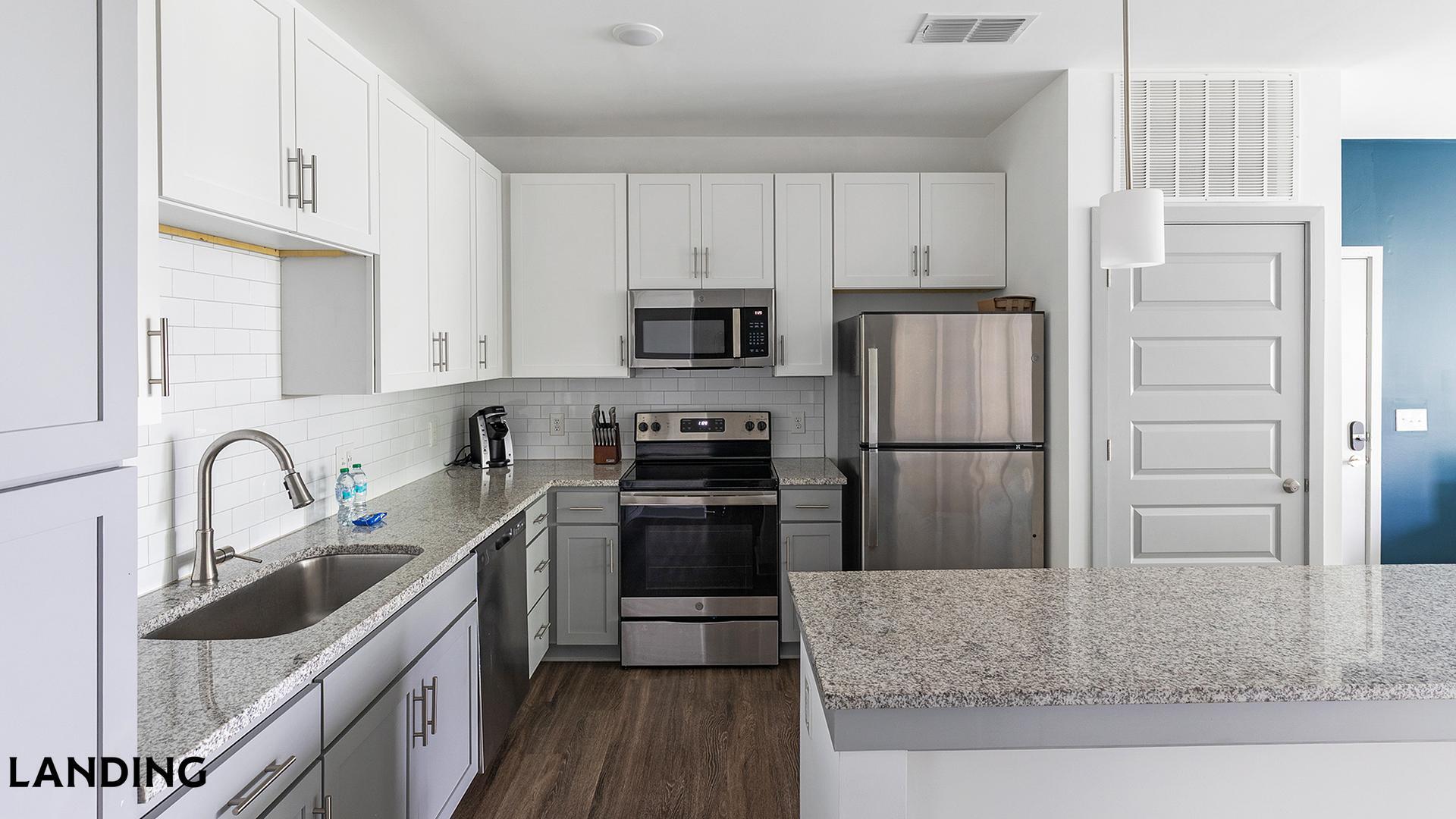 Building Photo - 100 Wildwood Ct