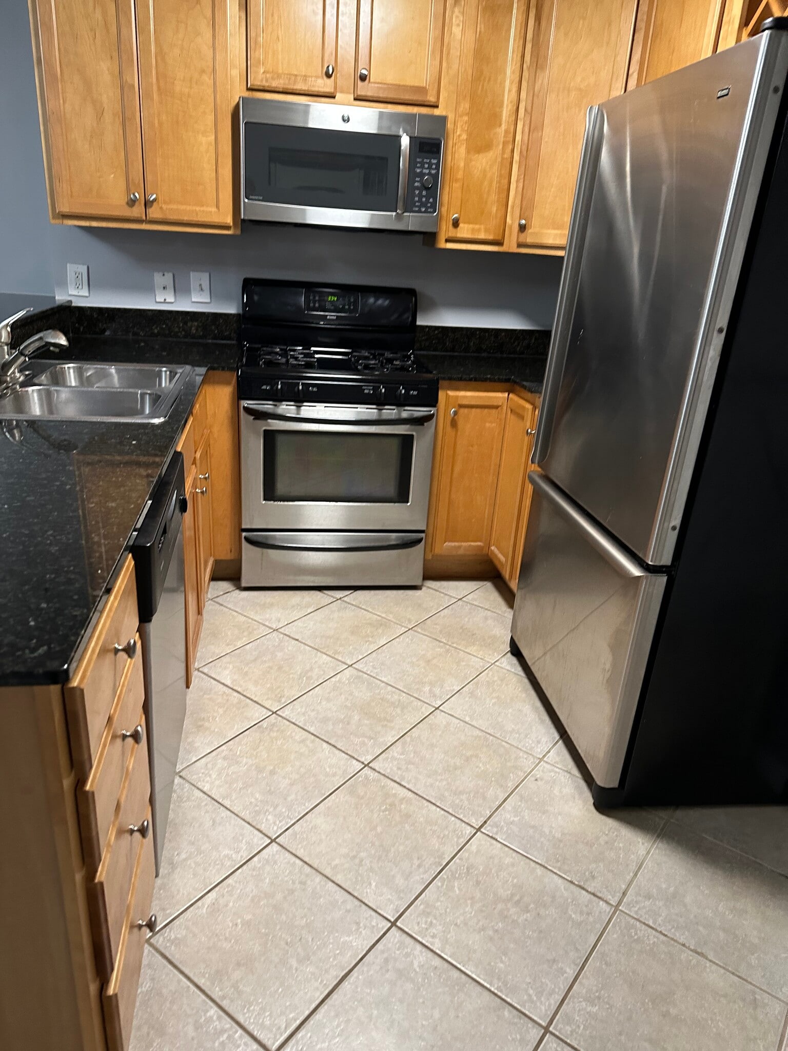 Kitchen Area - 1445 Monroe Dr NE