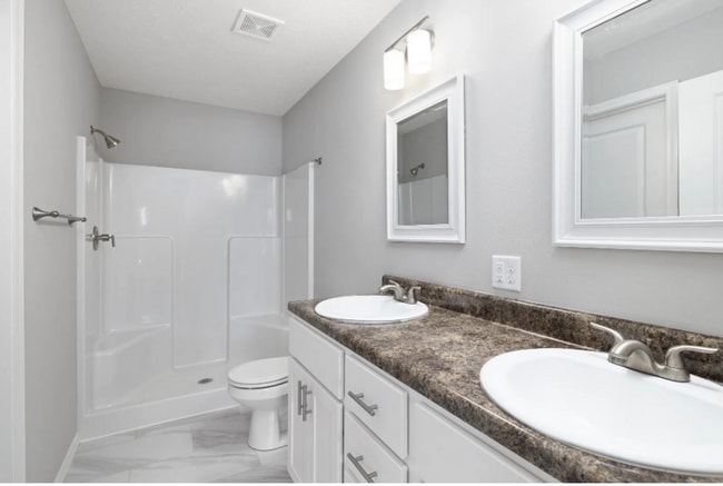Building Photo - Brand new 4 bedroom home in Monett, MO!