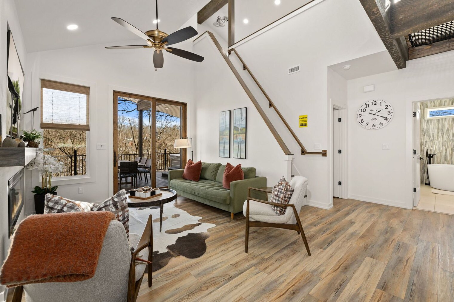 Building Photo - 2104 Almand Dr