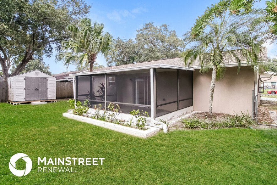 Building Photo - 4042 Cochise Terrace