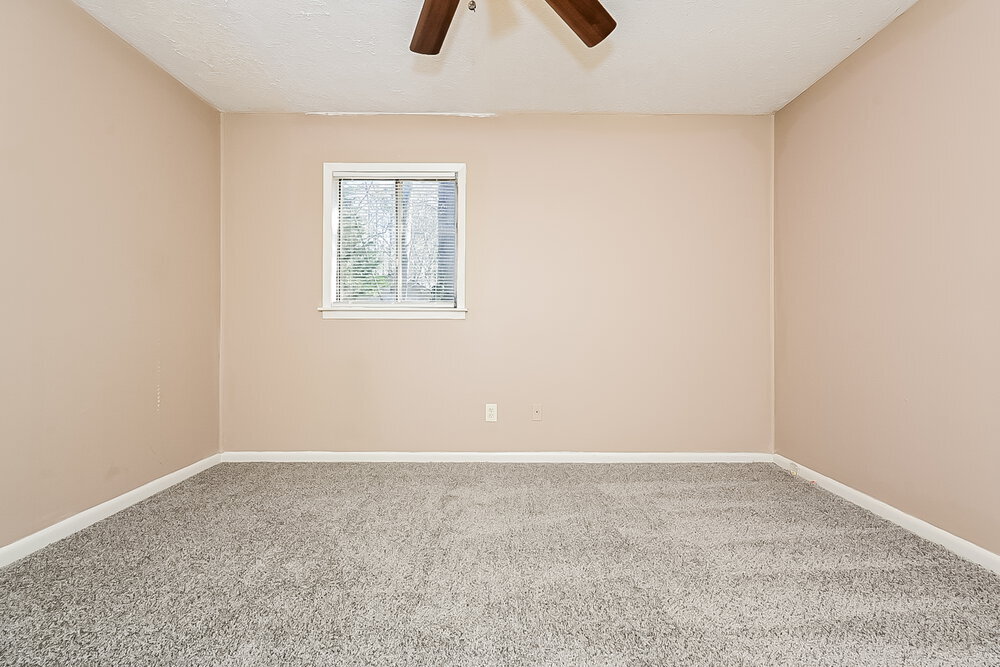 Building Photo - 10192 Port Royal Ct