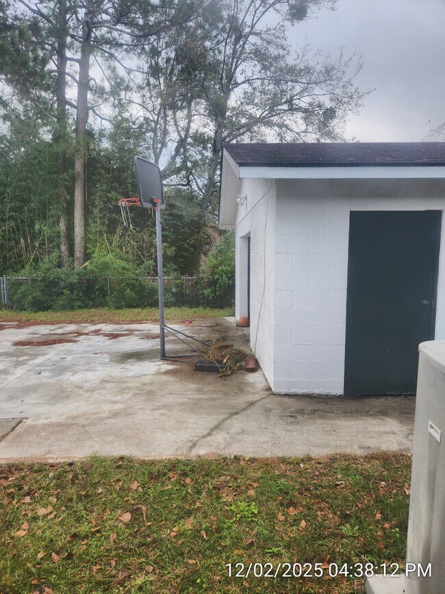 Building Photo - 1017 Varnedoe St