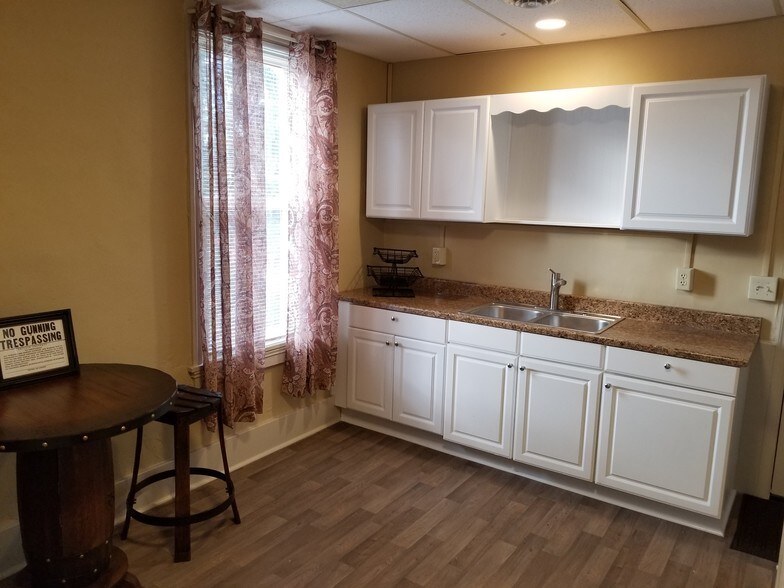 Lots of Light! - 22 N 2nd St