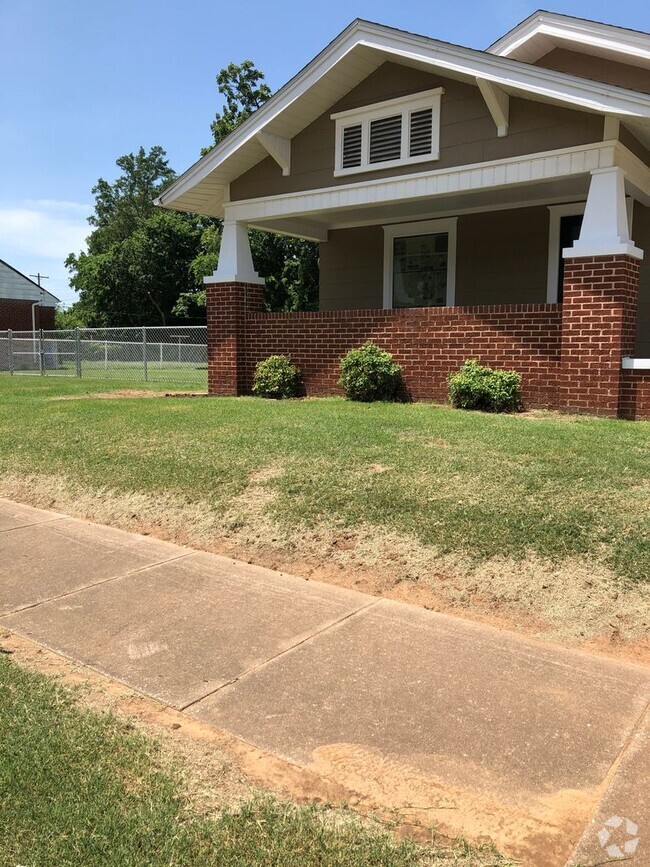 Building Photo - Beautifully Restored Craftsman Home In The...