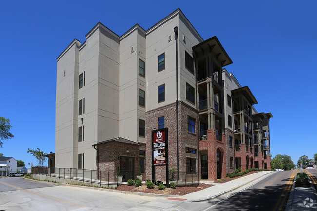 Building - The Balcony MSU | Student Housing