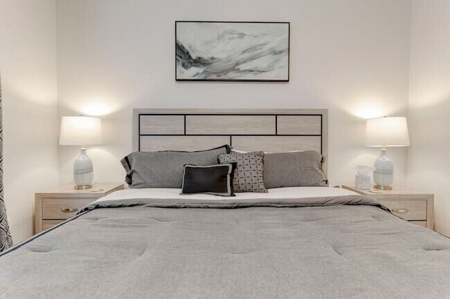 Building Photo - 3703 McCleland Crk Trl