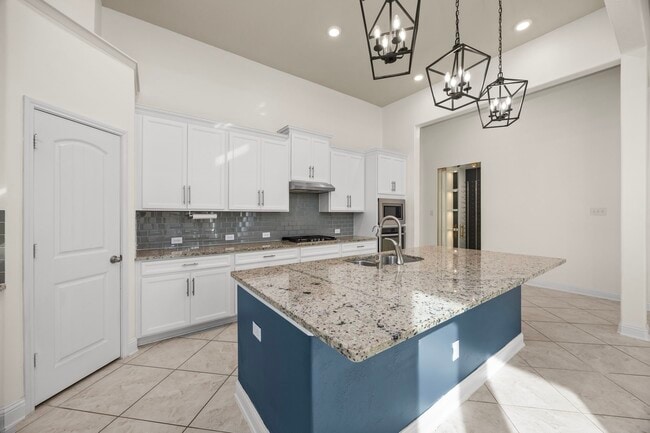 Building Photo - 8222 Lockridge Terrace Ln