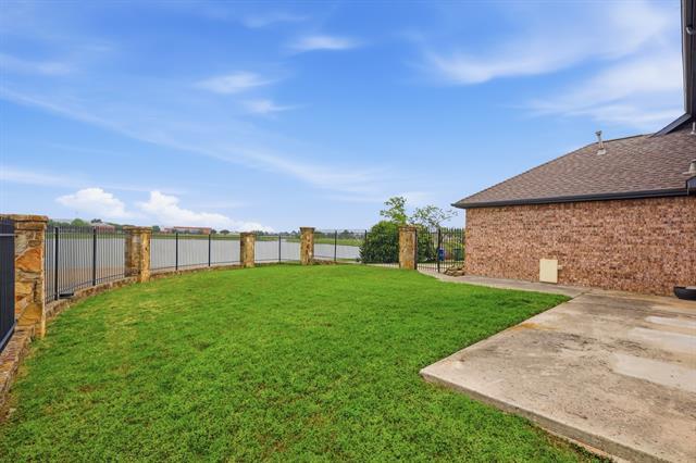 Building Photo - 3705 Menard Dr