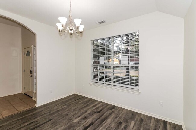 Building Photo - 5114 Forest Sage Ln