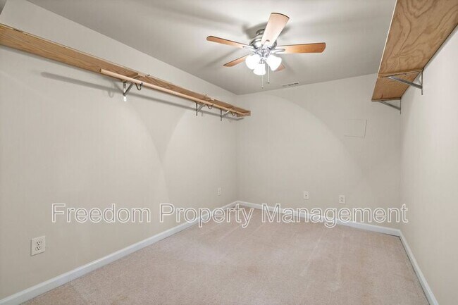 Building Photo - 5256 Sudberry Ln