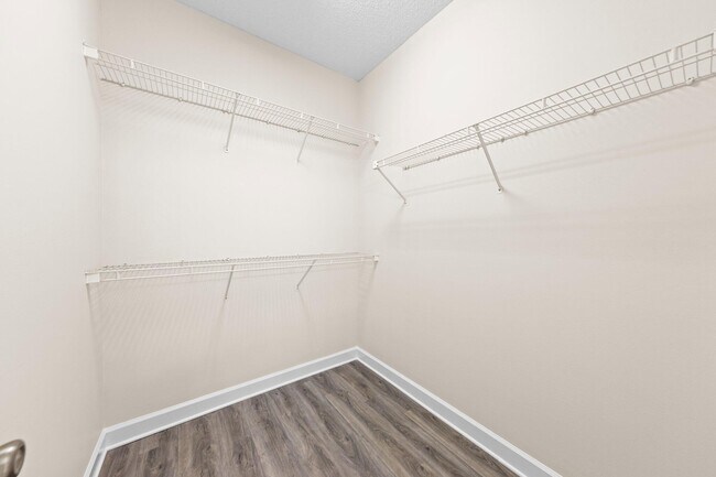 Building Photo - 1472 The Crossings