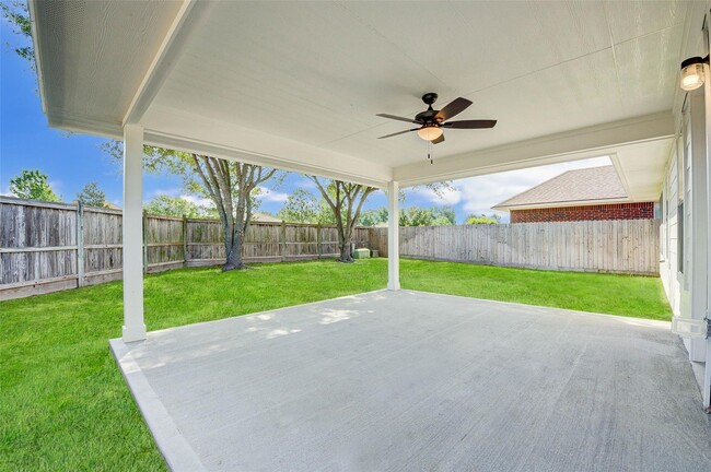 Building Photo - 32403 Cross Spring Park Ln