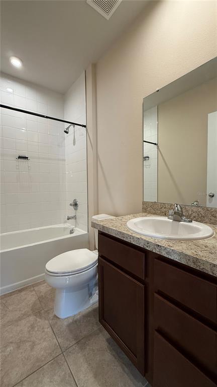 Building Photo - 1481 Haines Dr