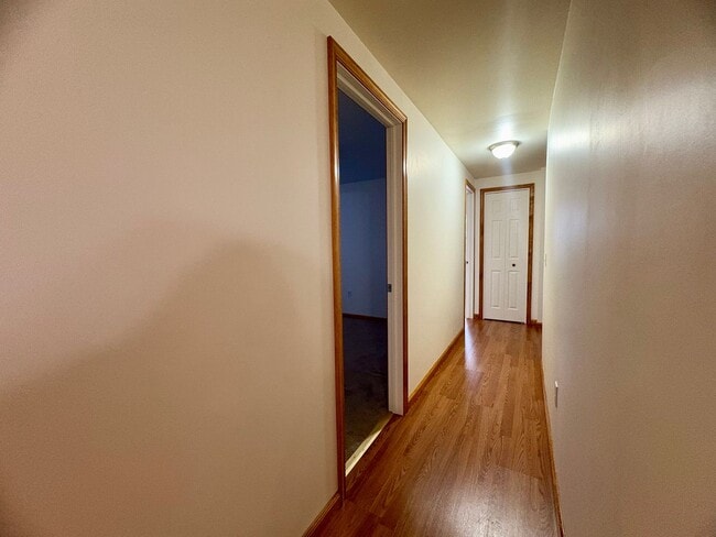 Building Photo - 3 Bedroom Rancher in Lebanon!