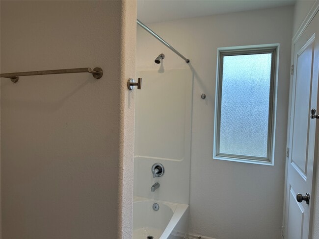 Building Photo - 6210 Russett Elm Ct