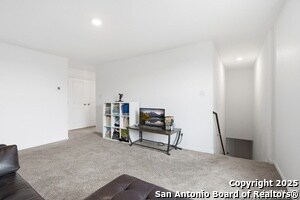 Building Photo - 13942 Bull Cv