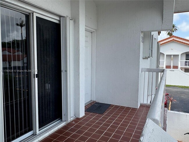 Primary Photo - 7640 SW 153rd Ct