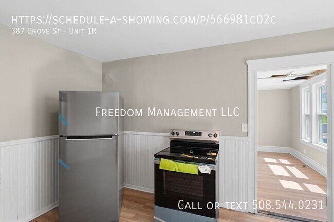 Building Photo - 387 Grove St
