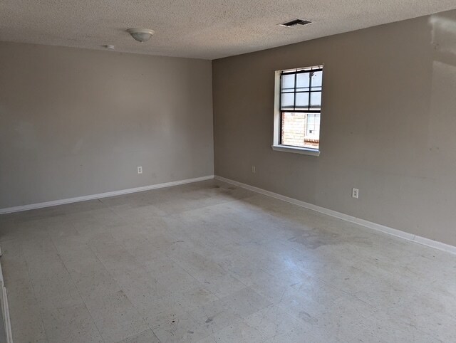 Building Photo - 408 Scotsdale St