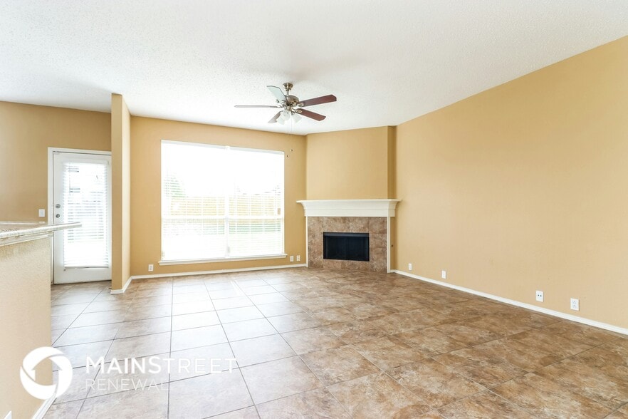 Building Photo - 8309 Orleans Ln