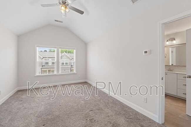 Building Photo - 317 Sumac Trail