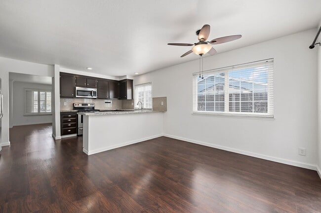 Building Photo - Santa Teresa 4BD/2BA Home with Open Floorplan