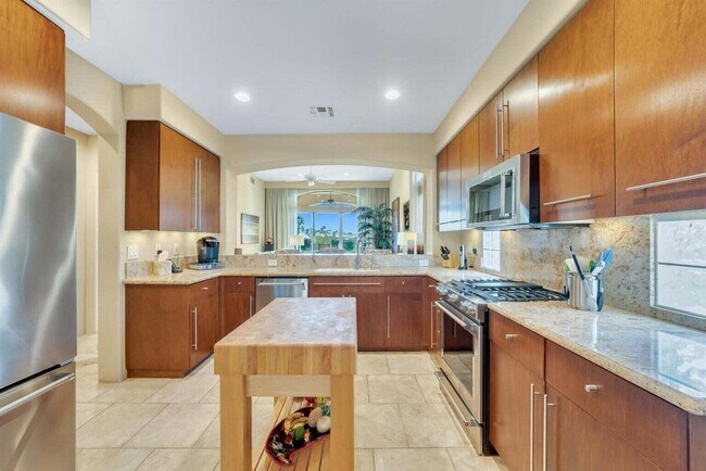 Building Photo - 48470 Casita Dr