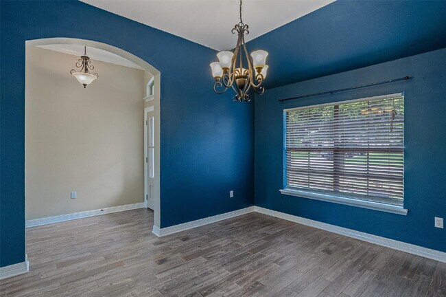 Building Photo - 2222 Shumark Trail
