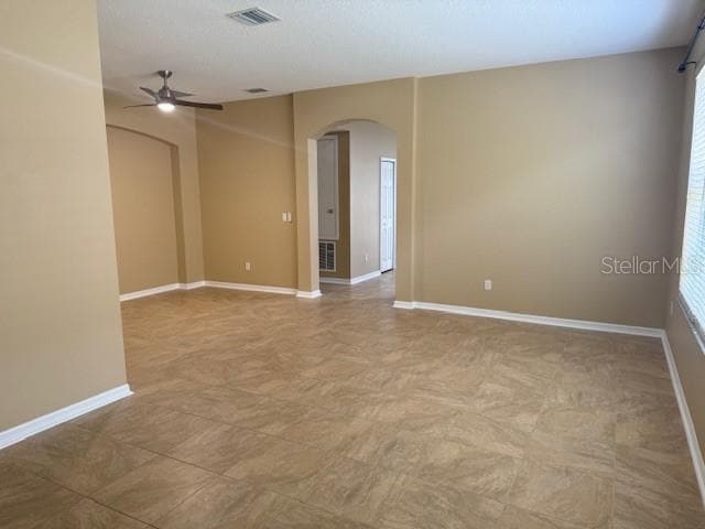 Building Photo - 14728 Sapodilla Dr
