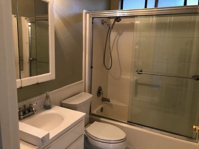Primary Photo - 2160 Oakley Ave