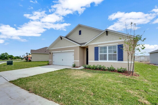 Building Photo - 4 bedrooms and 2 bathrooms, the spacious 1,828 sq ft home features an open concept with a 2 car g...